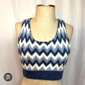 New Stunning POL Zig Zag Sweater Tank Size M Fuzzy